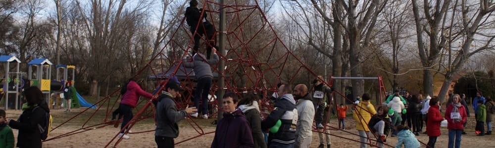 mas de 700 personas
