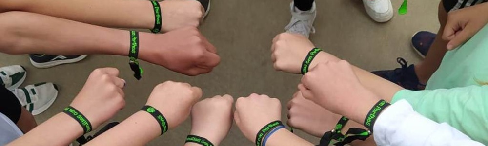 Pulseras para hacer difusion del Perthes